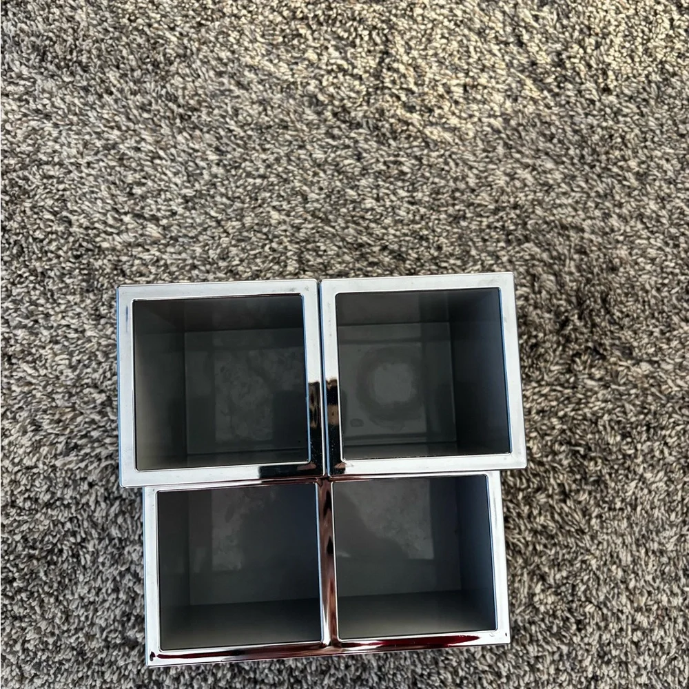 {Aldi} Gray Makeup Organizer